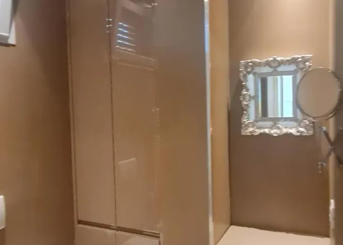 Nyaraló Chic & Relax - Nuovissimo E Confortevole A 300mt Dal Palacongressi Di *