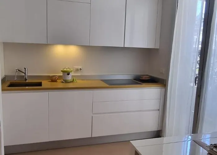 Chic & Relax - Nuovissimo E Confortevole A 300mt Dal Palacongressi Di Nyaraló