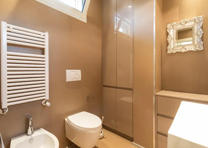 Riviera Collection - Centre Palacongressi Apartman *