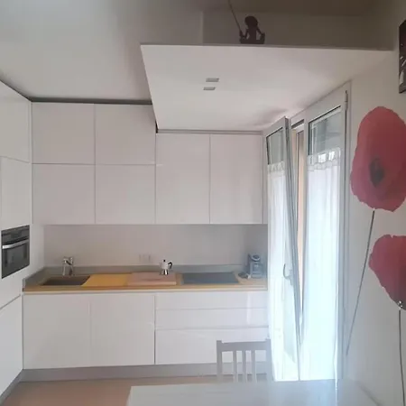 Chic & Relax - Nuovissimo E Confortevole A 300mt Dal Palacongressi Di Tatil Evi *